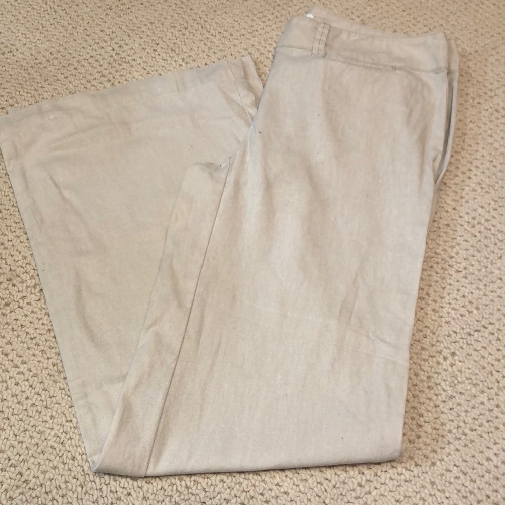 New York & Company khaki Jeans
